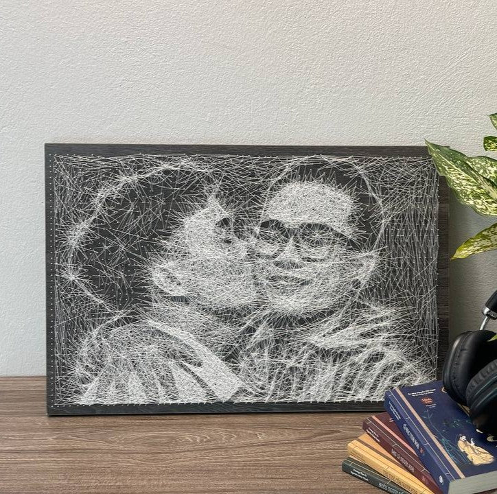 The Perfect Gift: Hand-Woven Portrait for Lovers